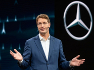 Mercedes-Benz က မော်ဒယ်ရွေးချယ်မှု ဗျူဟာသစ် ကျင့်သုံး 